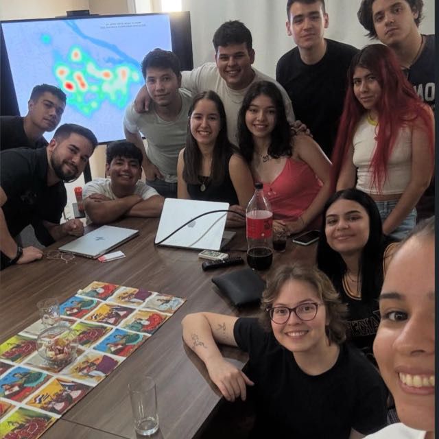 Reunión de base electoral con vecinos organizados de Asunción que apoyan la candidatura de Sebas Garay a Concejal